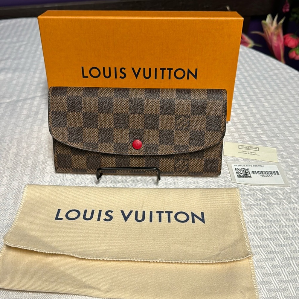 Louis Vuitton Emilie Damier Ebene wallet